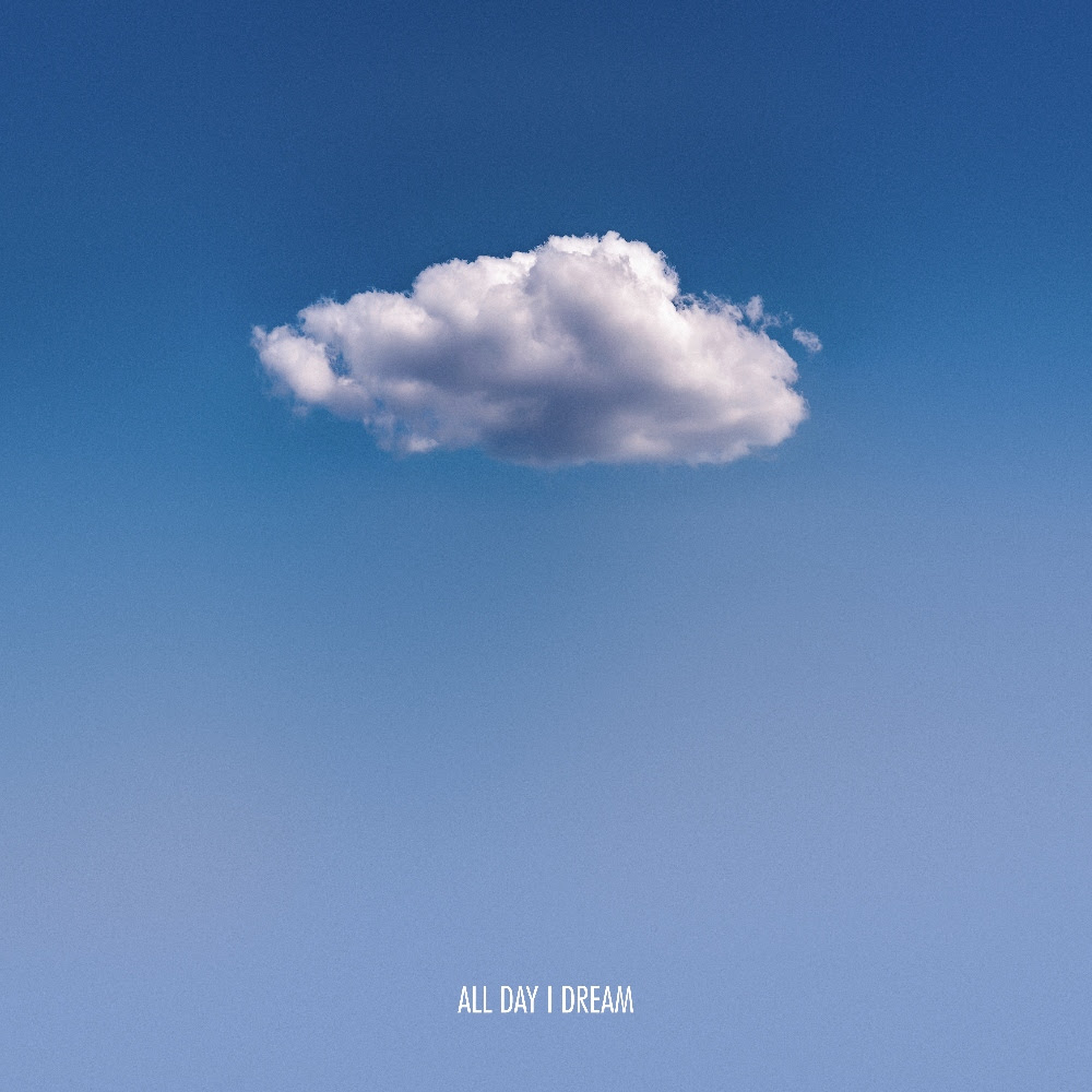 Sky with cloud